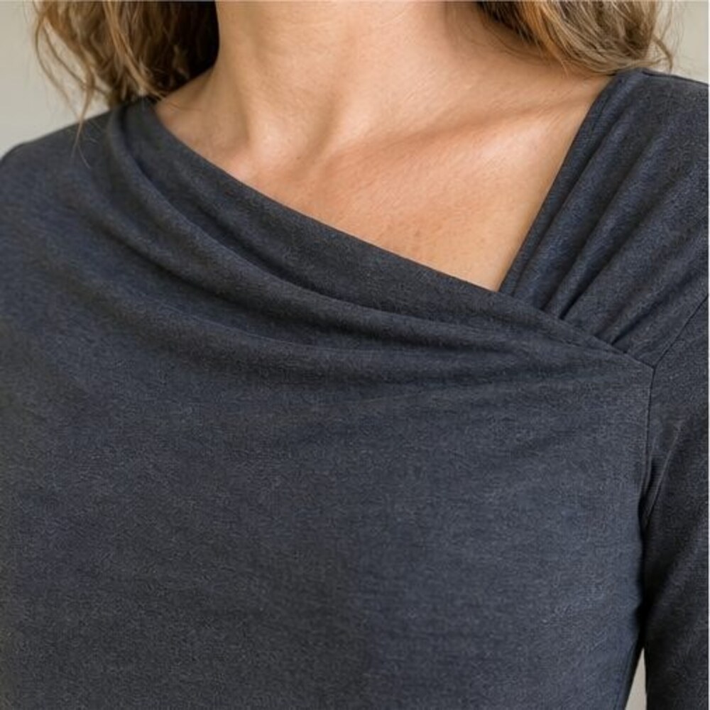 Navy Puff Sleeve Top - Picture 4 of 6
